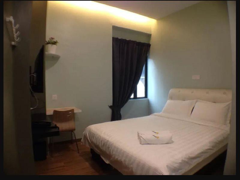 Good 9 Hotel - Bukit Dahlia Johor Bahru Exterior foto